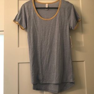NWT XXS LuLaRoe Classic Tee
